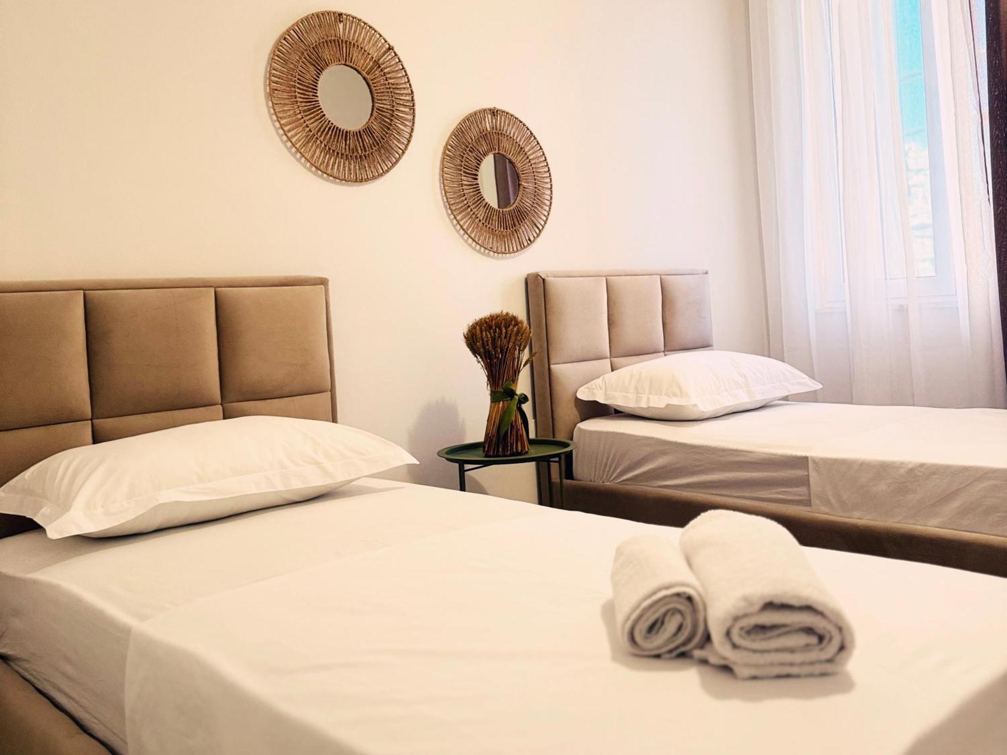 Enol Plazza Apartment Tirana Extérieur photo
