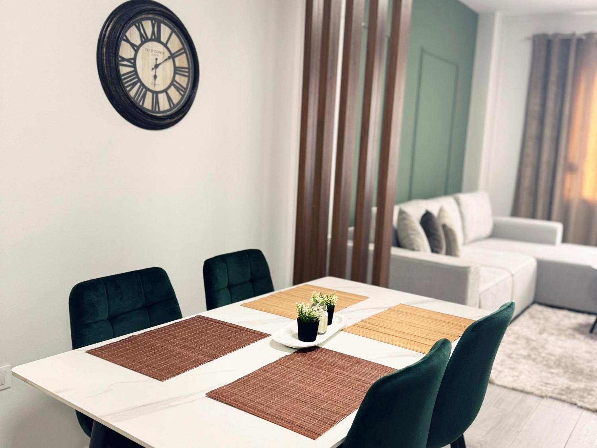 Enol Plazza Apartment Tirana Extérieur photo